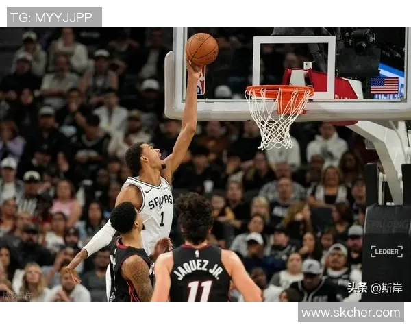 文班亚马法国队首秀狂砍27分轻松击败意大利引发NBA球探高度关注